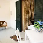 Easylife - Residenza Con Parcheggio A 圣伊西多罗
