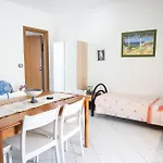 公寓 Easylife - Residenza Con Parcheggio A *
